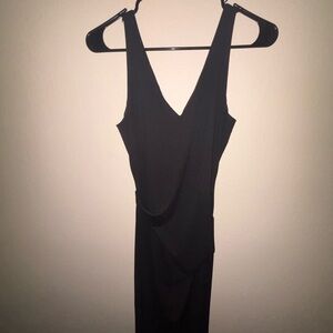 Nicole by Nicole Miller Black V-Neck Sheath Dress